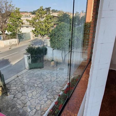 Appartement Entier Au Dessus De Villa, Climatisation Reversible Poele A Bois Tres Chaleureux , Wi Fi Parking Privee Gratuit Situation 500 M, Plage Et Centre Ville サナリー・シュル・メール エクステリア 写真
