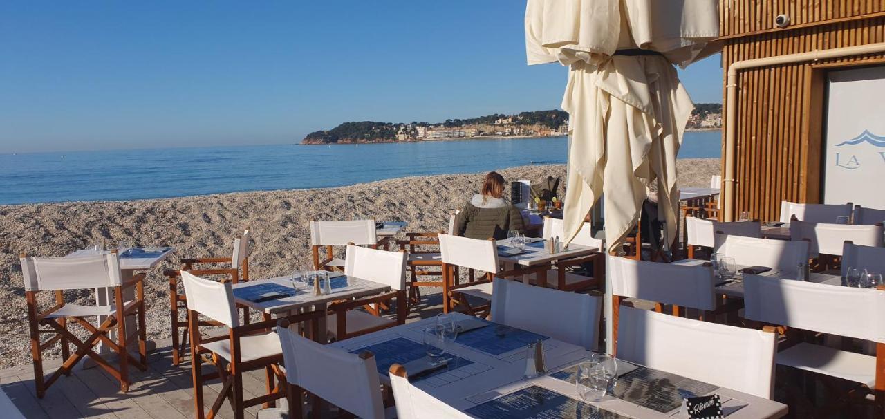 Appartement Entier Au Dessus De Villa, Climatisation Reversible Poele A Bois Tres Chaleureux , Wi Fi Parking Privee Gratuit Situation 500 M, Plage Et Centre Ville サナリー・シュル・メール エクステリア 写真