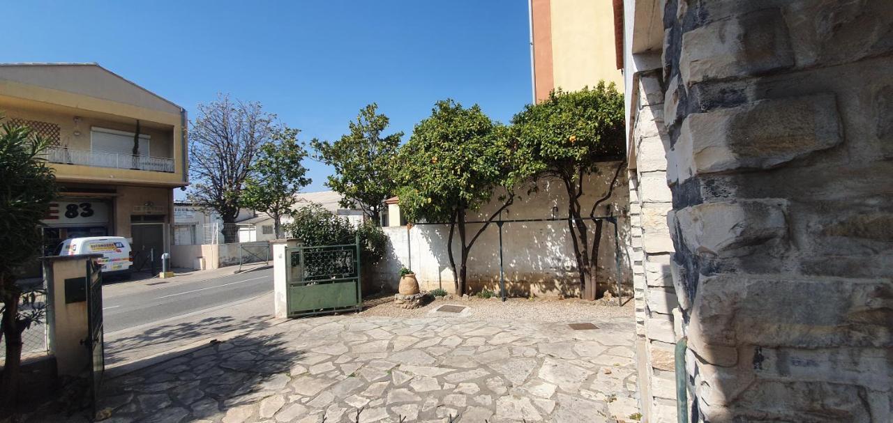 Appartement Entier Au Dessus De Villa, Climatisation Reversible Poele A Bois Tres Chaleureux , Wi Fi Parking Privee Gratuit Situation 500 M, Plage Et Centre Ville サナリー・シュル・メール エクステリア 写真