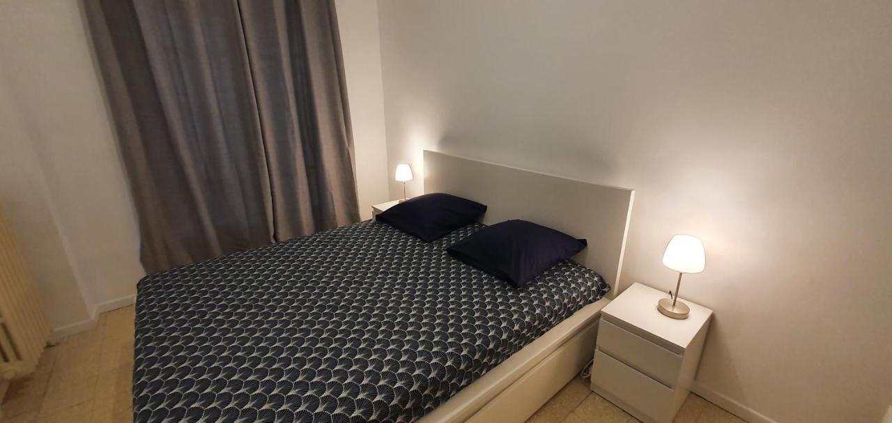 Appartement Entier Au Dessus De Villa, Climatisation Reversible Poele A Bois Tres Chaleureux , Wi Fi Parking Privee Gratuit Situation 500 M, Plage Et Centre Ville サナリー・シュル・メール エクステリア 写真