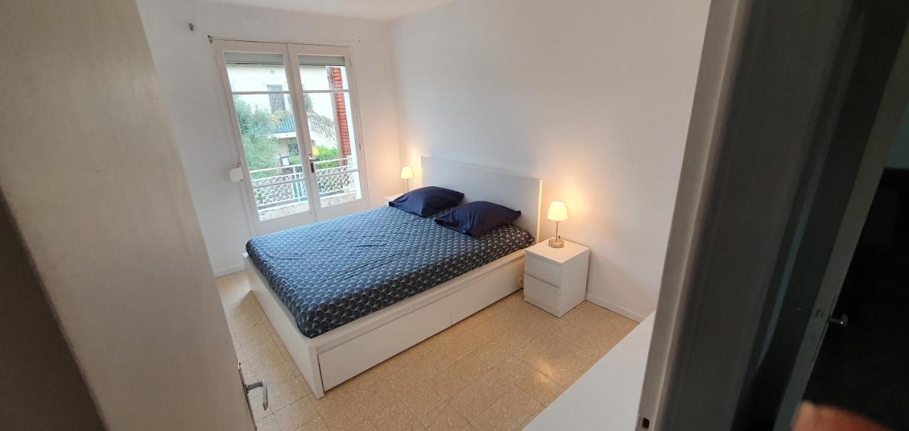 Appartement Entier Au Dessus De Villa, Climatisation Reversible Poele A Bois Tres Chaleureux , Wi Fi Parking Privee Gratuit Situation 500 M, Plage Et Centre Ville サナリー・シュル・メール エクステリア 写真